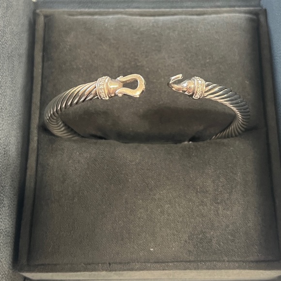 David Yurman Diamond Buckle Classic Cable Bracelet 5mm - Sterling Silver - Picture 5 of 14